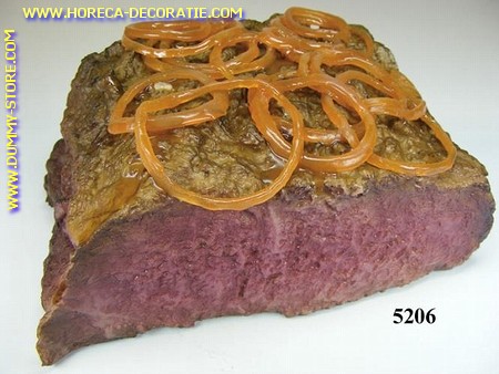 Roastbeef with onion rings - dummy