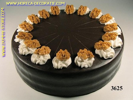 Chocolate Cake (dummy), Ø26cm