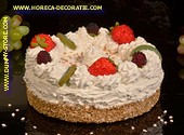 Aardbei Kiwi Frambozen Slagroom taart (namaak) Ø 23 cm 